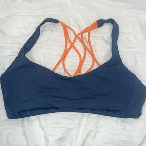 Lululemon scrappy bra